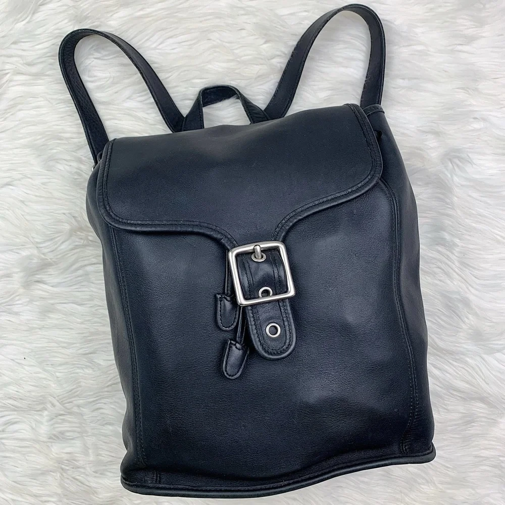 Coach Vintage 90s Bucket Drawstring Buckle Flap Backpack Black Nickel Leather